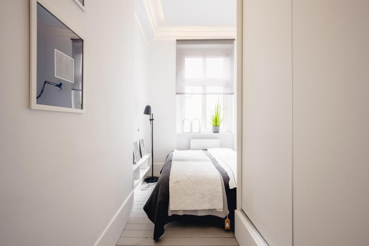 Apartamenty Wozna 14A, 2 Rooms, Self Check In 24H Poznań Eksteriør billede