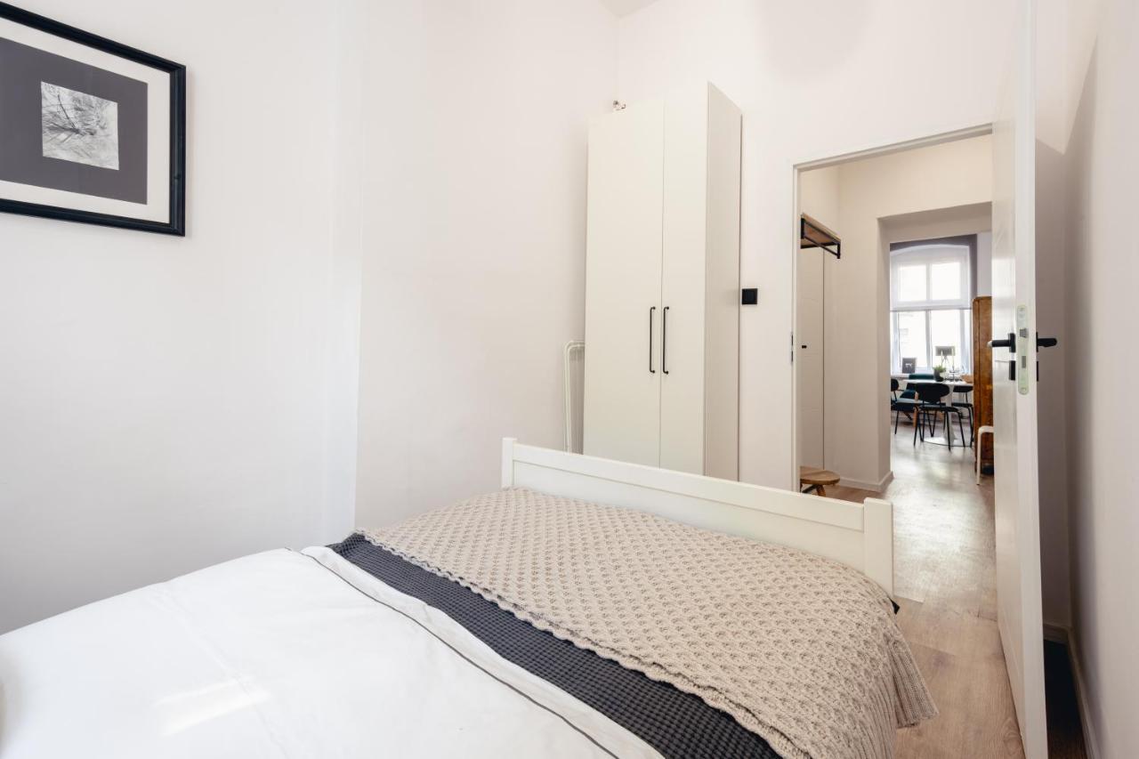 Apartamenty Wozna 14A, 2 Rooms, Self Check In 24H Poznań Eksteriør billede