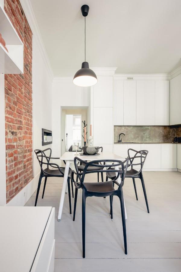 Apartamenty Wozna 14A, 2 Rooms, Self Check In 24H Poznań Eksteriør billede