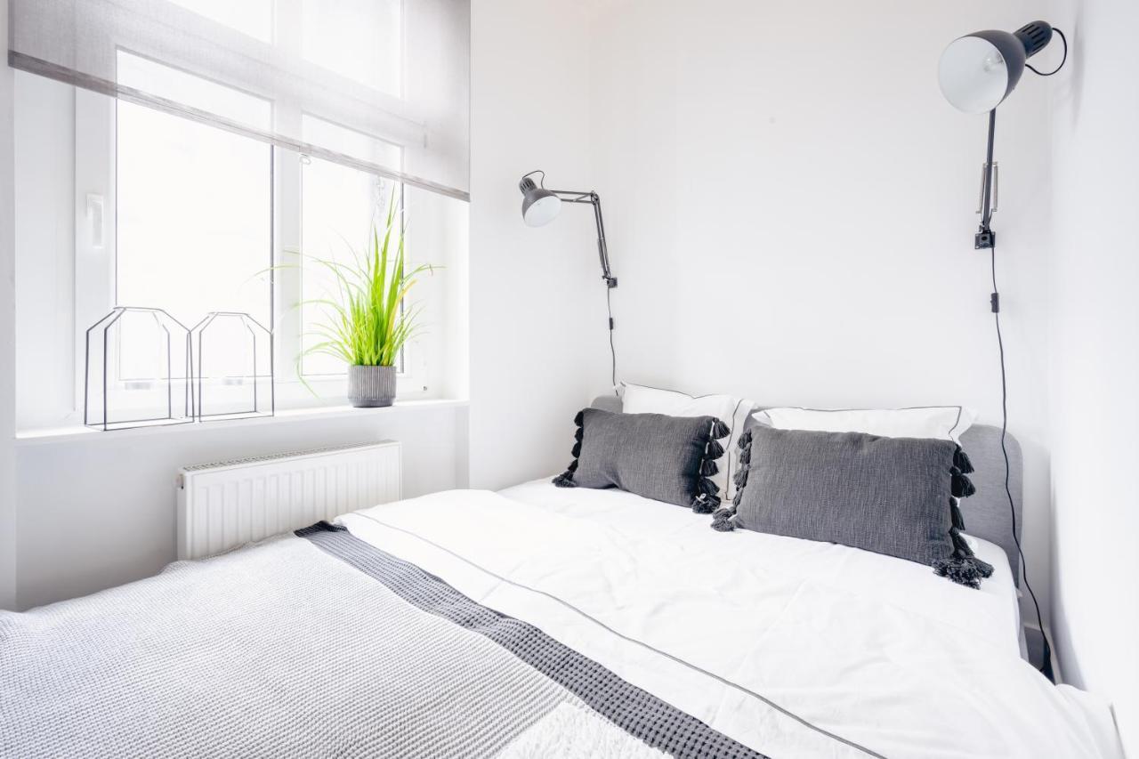 Apartamenty Wozna 14A, 2 Rooms, Self Check In 24H Poznań Eksteriør billede